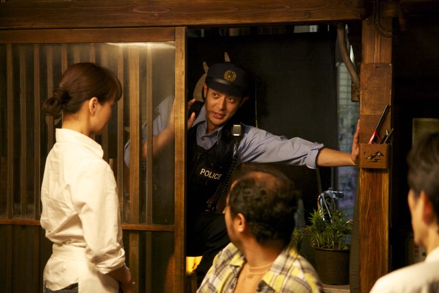小田切讓在《深夜食堂　電影版》化身帥氣警官。天馬行空提供.jpg