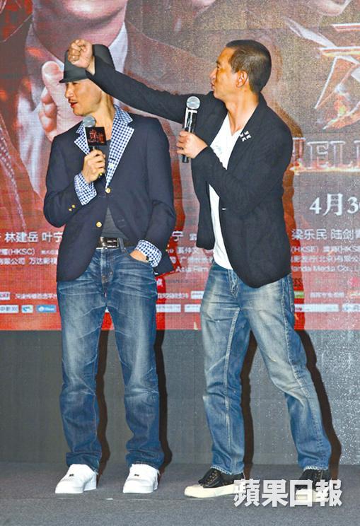 張學友（左）與張家輝在廣州宣傳《赤道》，大放笑彈。香港《蘋果日報》.jpg.jpg